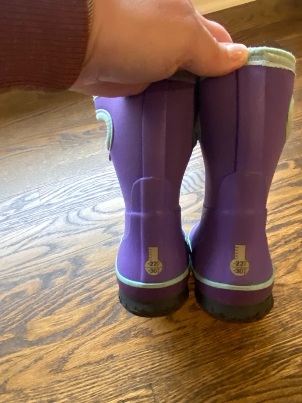 Bogs Kids Classic Waterproof Insulated Boots  size 8 Purple snow -30F - Picture 8 of 8
